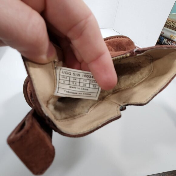 Ugg Leather Ankle Zip Up Boots Size 6 - Picture 4 of 4